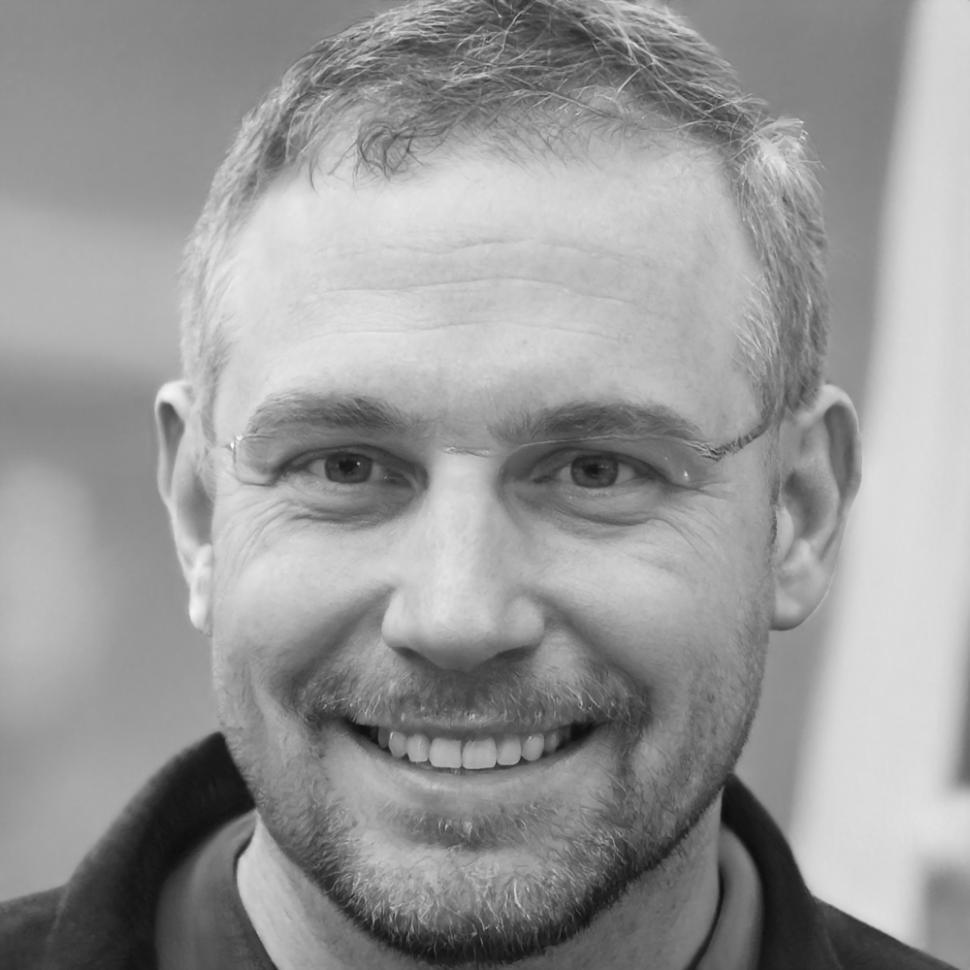 Дориан Космачев, ведущий аналитик